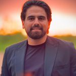 مصطفى أبو عقدة