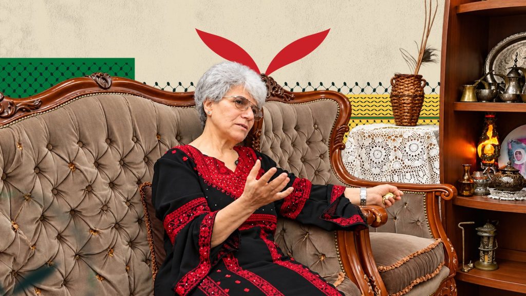 فاطمة سلايمة في بيتها في مخيم العائدين
